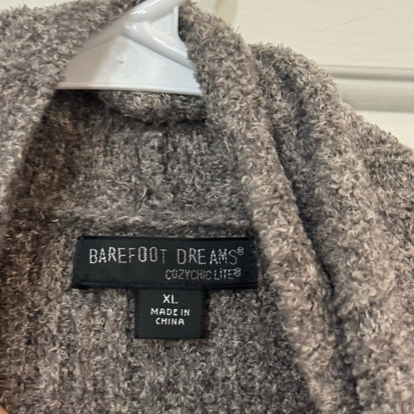 Barefoot Dreams Cozy Gray Shawl Cardigan Sweater - Picture 5 of 5